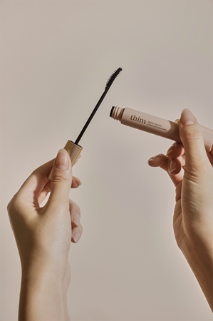 thim Artist Touch Longlash Mascara voděodolná prodlužující řasenka