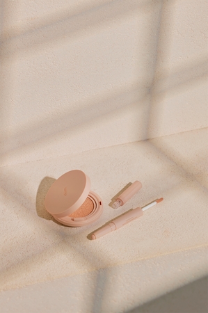 thim Skin Cover Concealer Duo prekrivni korektor za redukcijo nepopolnosti obojestranski