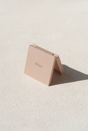 thim Infusion Blush Puuderpõsepuna sära andva efektiga