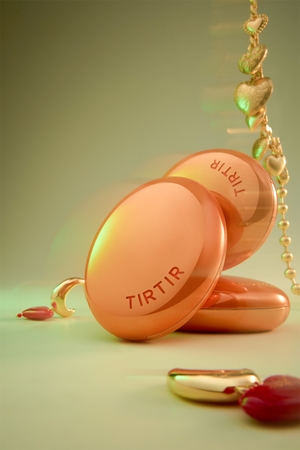 TIRTIR Mask Fit AI Filter Cushion Long-Lasting Foundation Cushion with matt effect
