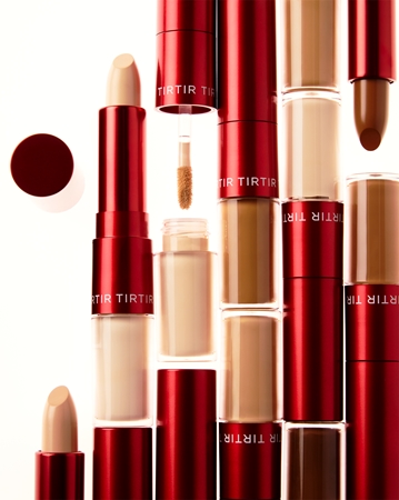 TIRTIR Glide & Hide Blurring Concealer Creamy Concelear to brighten and smooth the skin