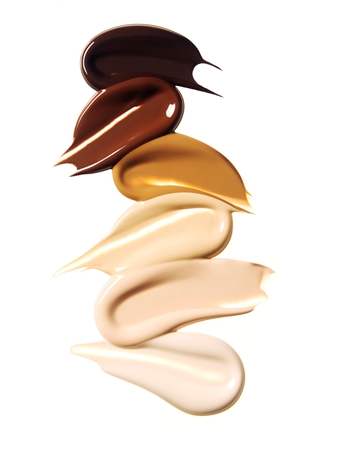 TIRTIR Mask Fit Red Foundation Illuminating Liquid Foundation with moisturising effect