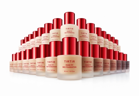 TIRTIR Mask Fit Red Foundation Illuminating Liquid Foundation with moisturising effect