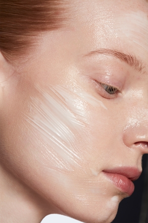 TIRTIR Hydro Boost Enzyme Cleansing Balm Makeup Removing Cleansing Balm to brighten and smooth the skin