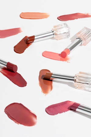 TIRTIR Waterism Glow Melting Balm Tinted Lip Balm adds moisture and shine
