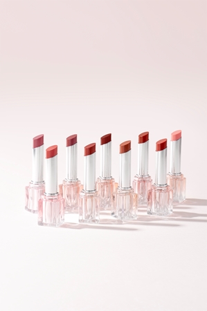 TIRTIR Waterism Glow Melting Balm Tinted Lip Balm adds moisture and shine