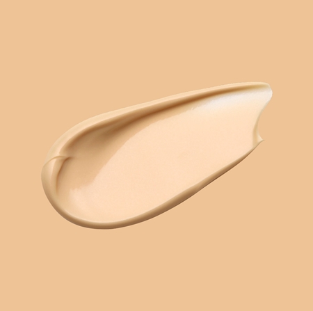 TIRTIR Mask Fit Aura Cushion drėkinamasis makiažo pagrindas kempinėlėje skaistinamojo poveikio