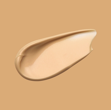 TIRTIR Mask Fit Aura Cushion drėkinamasis makiažo pagrindas kempinėlėje skaistinamojo poveikio