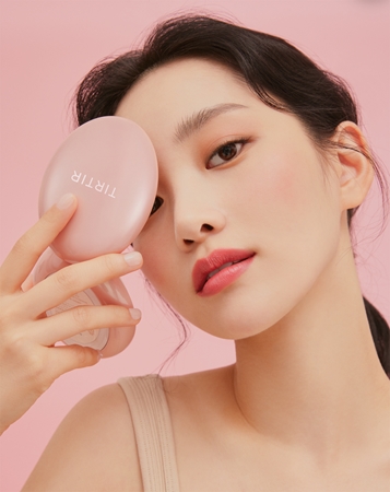 TIRTIR Mask Fit All Cover Cushion matujúci make-up v hubke