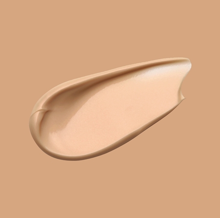 TIRTIR Mask Fit Aura Cushion drėkinamasis makiažo pagrindas kempinėlėje skaistinamojo poveikio
