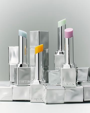 TIRTIR Water Mellow Lip Balm Moisturizing Lip Balm with shine