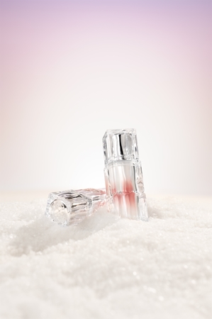 TIRTIR Waterism Glow Tint pitkäkestoinen huulikiilto pieni pakkaus