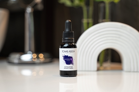 Tomas Arsov Sapphire Toning Drops Juuksehooldus helendatud ja külmadele blondidele juuksetoonidele