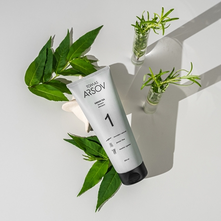 Tomas Arsov Green Tea Shampoo Rensende og nærende shampoo til hverdagsbrug