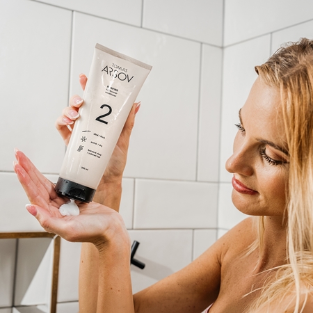 Tomas Arsov Bonfire Rinse Off Conditioner regenerierender Conditioner mit Tiefenwirkung für trockenes, gestresstes Haar