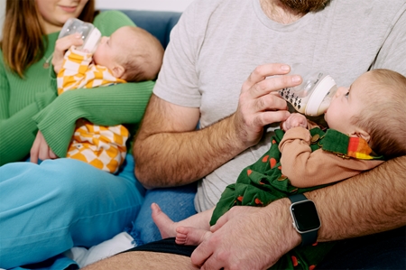 Tommee Tippee Natural Start Anti-Colic self-sterilising baby bottle