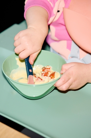 Tommee Tippee Easi-scoop posudica za bebe