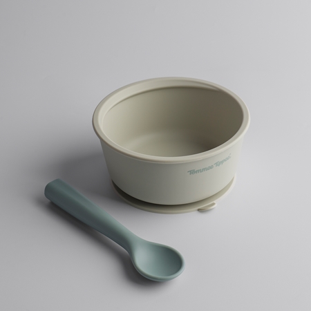Tommee Tippee EasiStick™ Silicone Bowl & Spoon silicone bowl with suction cup