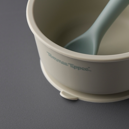 Tommee Tippee EasiStick™ Silicone Bowl & Spoon silicone bowl with suction cup