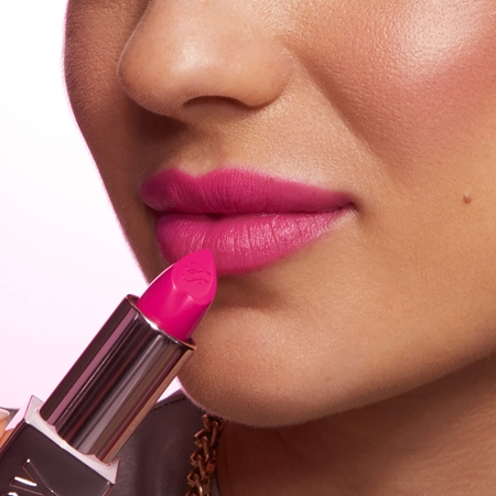 Too Faced Lady Bold Cream Lipstick Cremiger Lippenstift für einen langanhaltenden Effekt