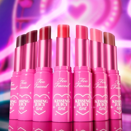 Too Faced Kissing Juicy Lip Tint lūpų balzamas su atspalviu drėkinamojo poveikio