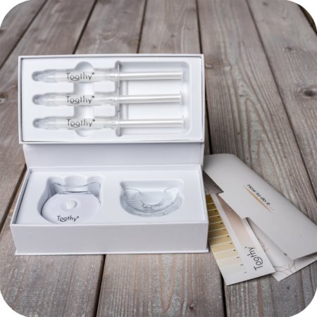 Toothy® Starter комплект за избелване на зъби
