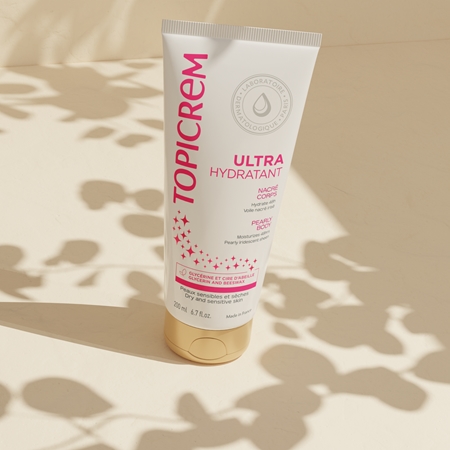Topicrem UH BODY Ultra-Moisturizing Pearly Body lait corporel pour peaux sensibles effet nacré