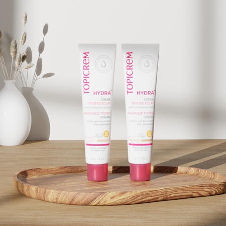 Topicrem UH FACE HYDRA+ Radiance Tinted Cream crema hidratante con color SPF 40