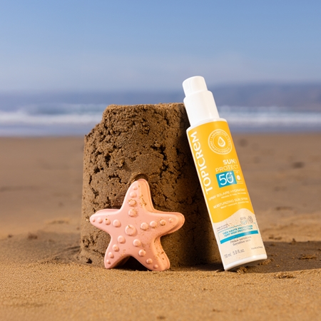 Topicrem Sun Protect Moisturizing Sun Spray spray de protecție cu efect de hidratare SPF 50+