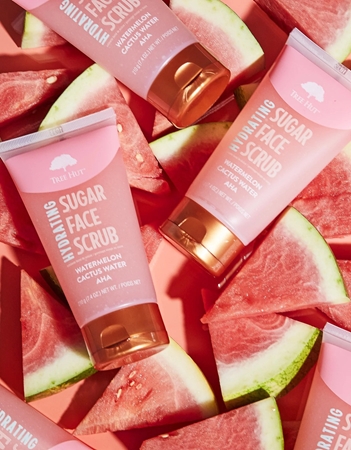 Tree Hut Hydrating Fuktgivande skrubb för ansikte