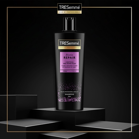 TRESemmé Biotin Repair posilující šampon pro poškozené vlasy