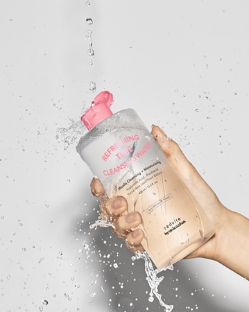 Unleashia Reduire Refreshing Time Cleansing Water Soothing Cleansing Water with hyaluronic acid