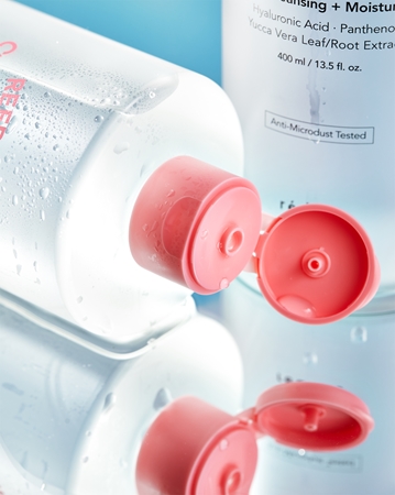 Unleashia Reduire Refreshing Time Cleansing Water Soothing Cleansing Water with hyaluronic acid