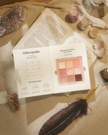 Unleashia Glitterpedia Eye Palette akių šešėlių paletė