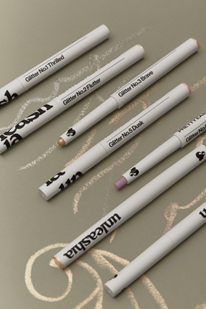 Unleashia Pretty Easy Glitter Stick κρεμώδες λαμπρυντικό σε στικ
