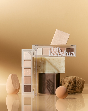 Unleashia Mood Shower Eye Palette akių šešėlių paletė