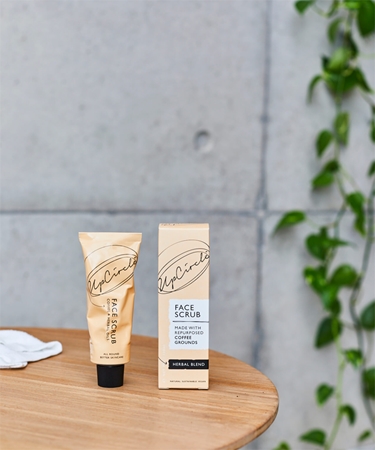 UpCircle Coffee Face Scrub Herbal Blend face exfoliator with extracts of coffee