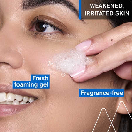 Uriage Bariéderm Cica Cleansing Gel with Copper-Zinc zklidňující čisticí gel na popraskanou pokožku