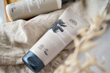 Urtekram Sweet Ginger Flower Silky Shower Gel with extracts from aloe and ginger