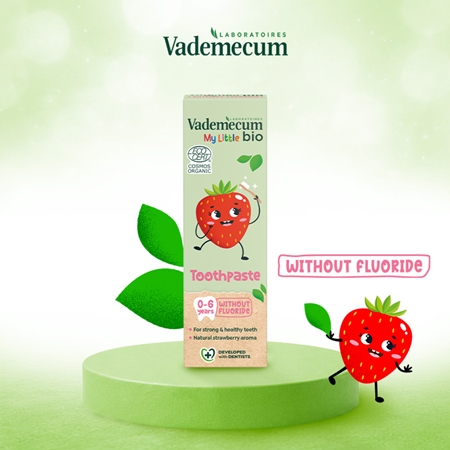 Vademecum BIO Strawberry toothpaste for children without fluoride