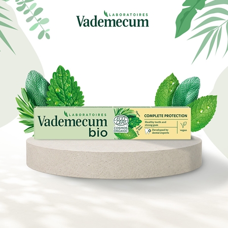 Vademecum BIO Complete Protection dentifrice aux herbes pour un soin dentaire complet