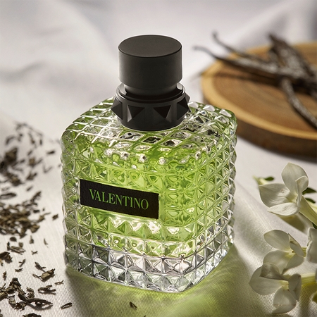 Valentino Born in Roma Green Stravaganza Donna Eau de Parfum for women