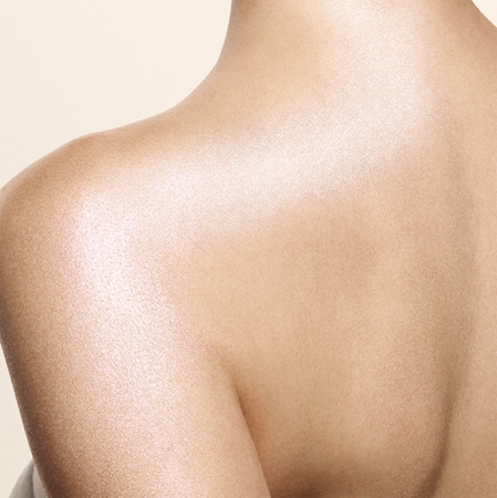 Valentino Born In Roma Body Shimmer | Livrare rapida! | Notino.ro