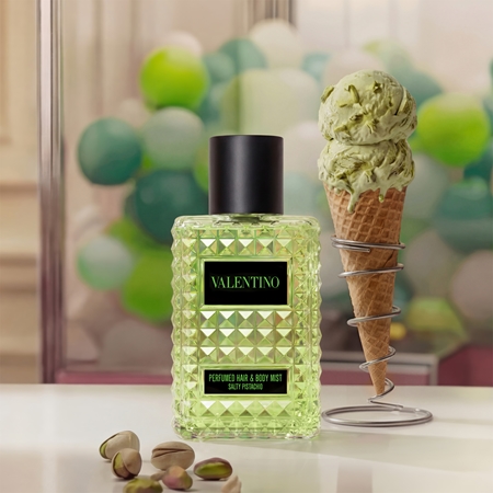 Valentino Born In Roma Hair & Body Mist Salty Pistachio brume pour cheveux et corps pour femme