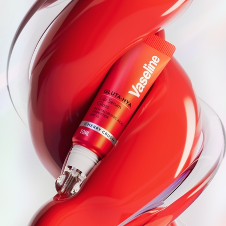 Vaseline Gluta-Hya Lip Serum baume à lèvres hydratant SPF 15