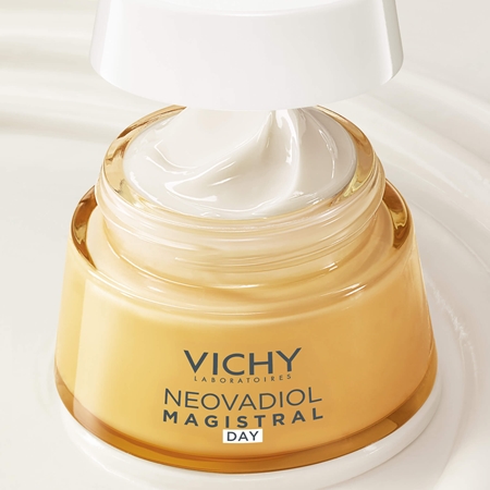 Vichy Neovadiol Magistral spevňujúci a výživný krém na deň