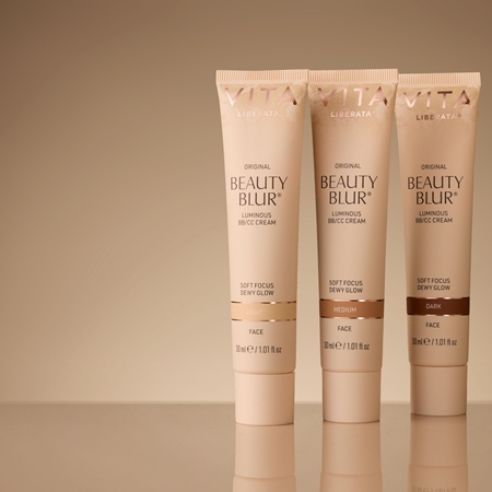 Vita Liberata Beauty Blur Face skaistinamasis drėkinamasis kremas su atspalviu glotninamojo poveikio