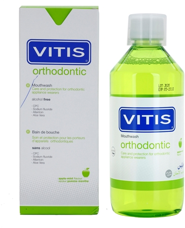 Vitis Orthodontic вода за уста за лица, носещи зъбни брекети