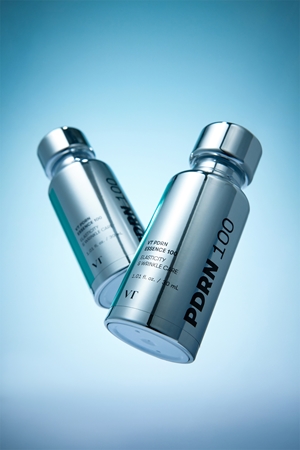 VT Cosmetics PDRN 100 Essence Rejuvinating Face Essence with moisturising effect