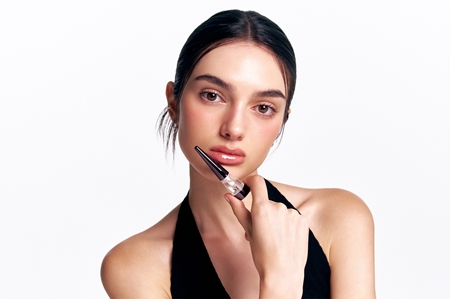 VT Cosmetics Reedle Shot Lip Plumper Expert Lip Oil for maximum volume